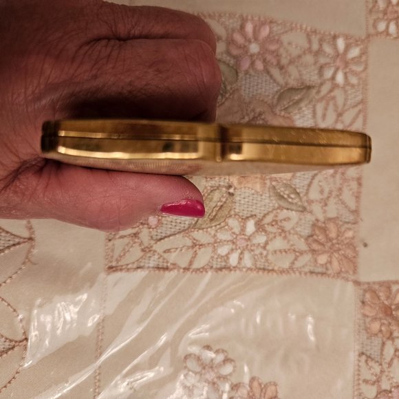 Vintage Courting Compact - Picture 6 of 13